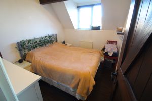 Bedroom- click for photo gallery